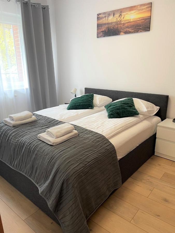 Al-Dom Apartament Ogrodowa Bocianie Gniazdo Z Garazem Колобжег Екстер'єр фото
